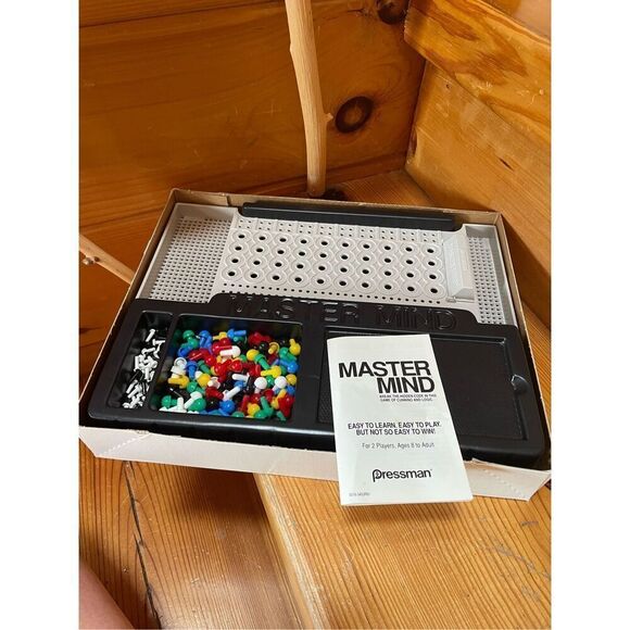 Retro Mastermind - Picture 2 of 4